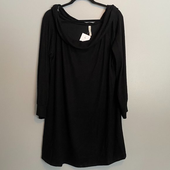 NEW Off the Shoulder Sweater - Picture 1 of 4